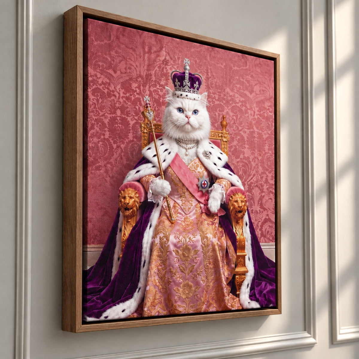 Royal Queen cat portrait canvas, 1 cat, Brown frame, float frame on the wall